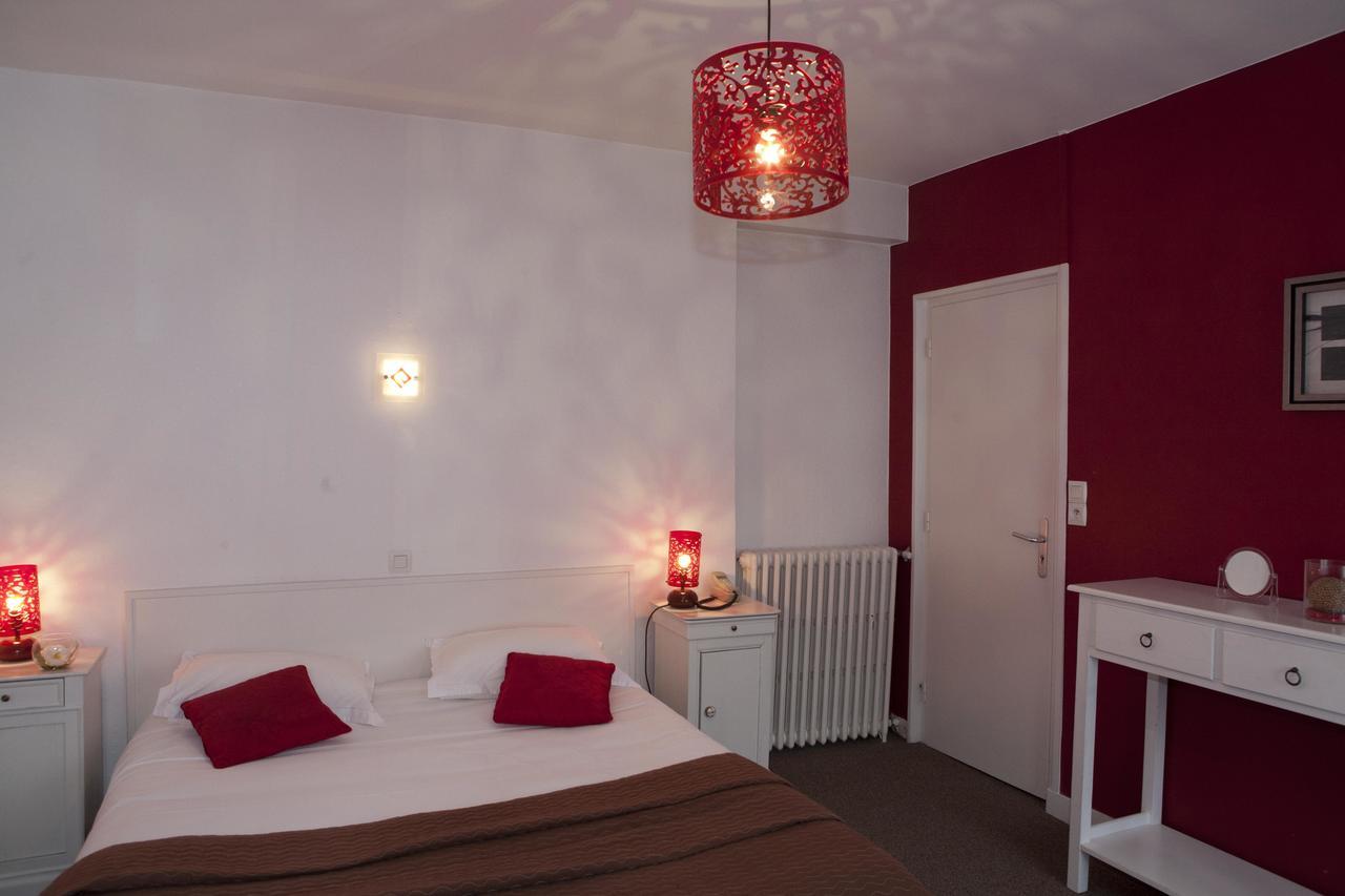 Châteaulin Logis Hotel Le Chrismas מראה חיצוני תמונה